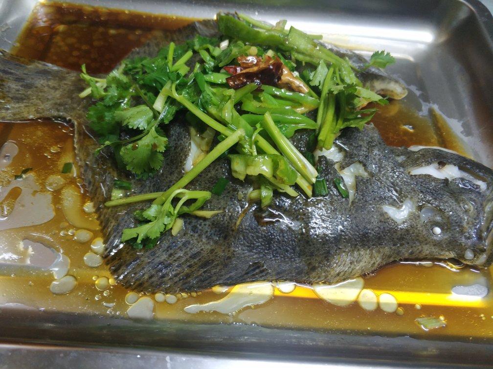 清蒸多宝鱼（黄鱼、鲈鱼、桂鱼……）