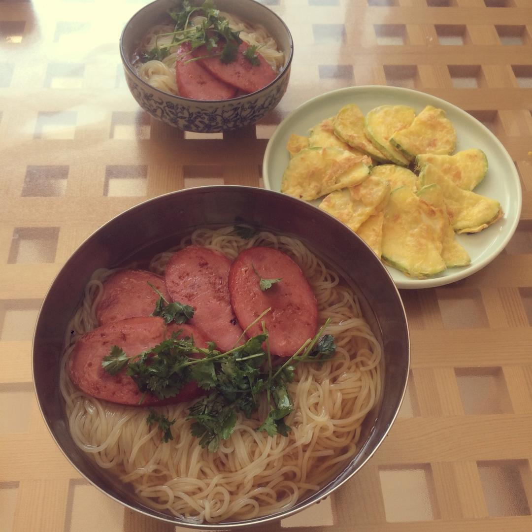 秘制快手冷面（不一样的冷面汤）