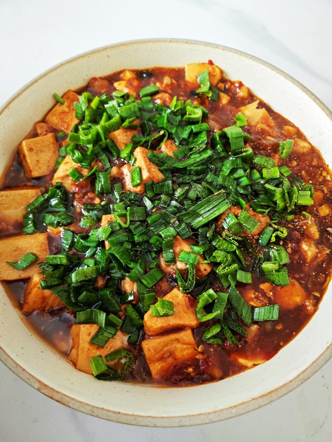 厨师长教你：“麻婆豆腐”的正宗做法，麻香味十足