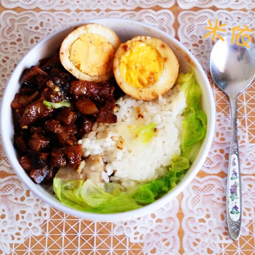 台式卤肉饭