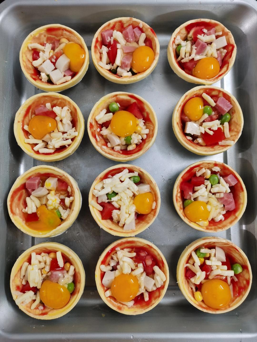 让宝宝毫无抵抗力的鹌鹑蛋披萨蛋挞杯