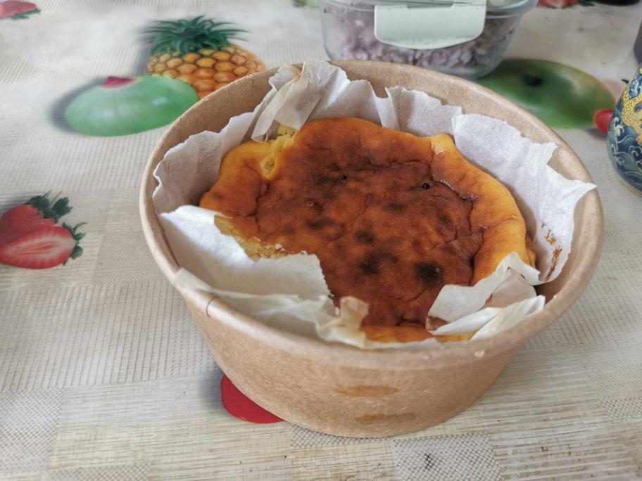 马斯卡彭版巴斯克蛋糕