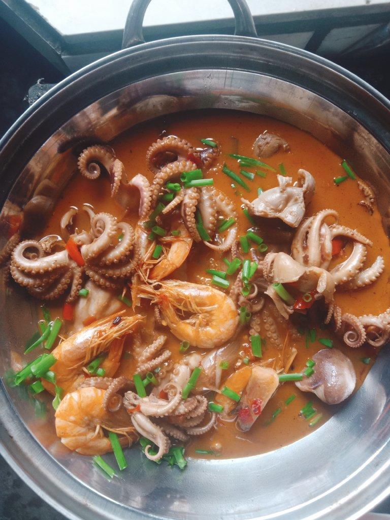 旧时旧梦做的香辣八爪鱼虾