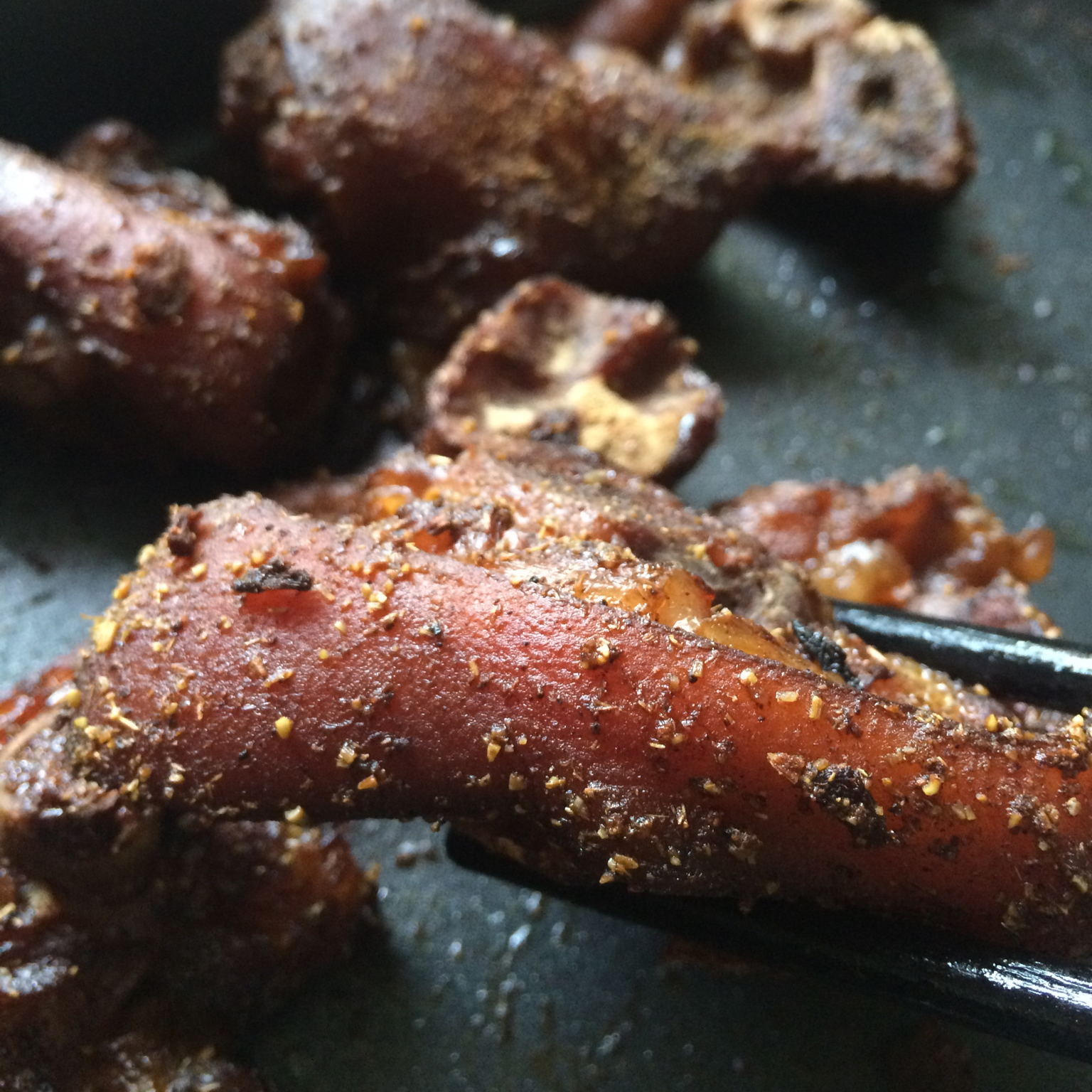 香辣烤猪蹄，附详细的卤水方法