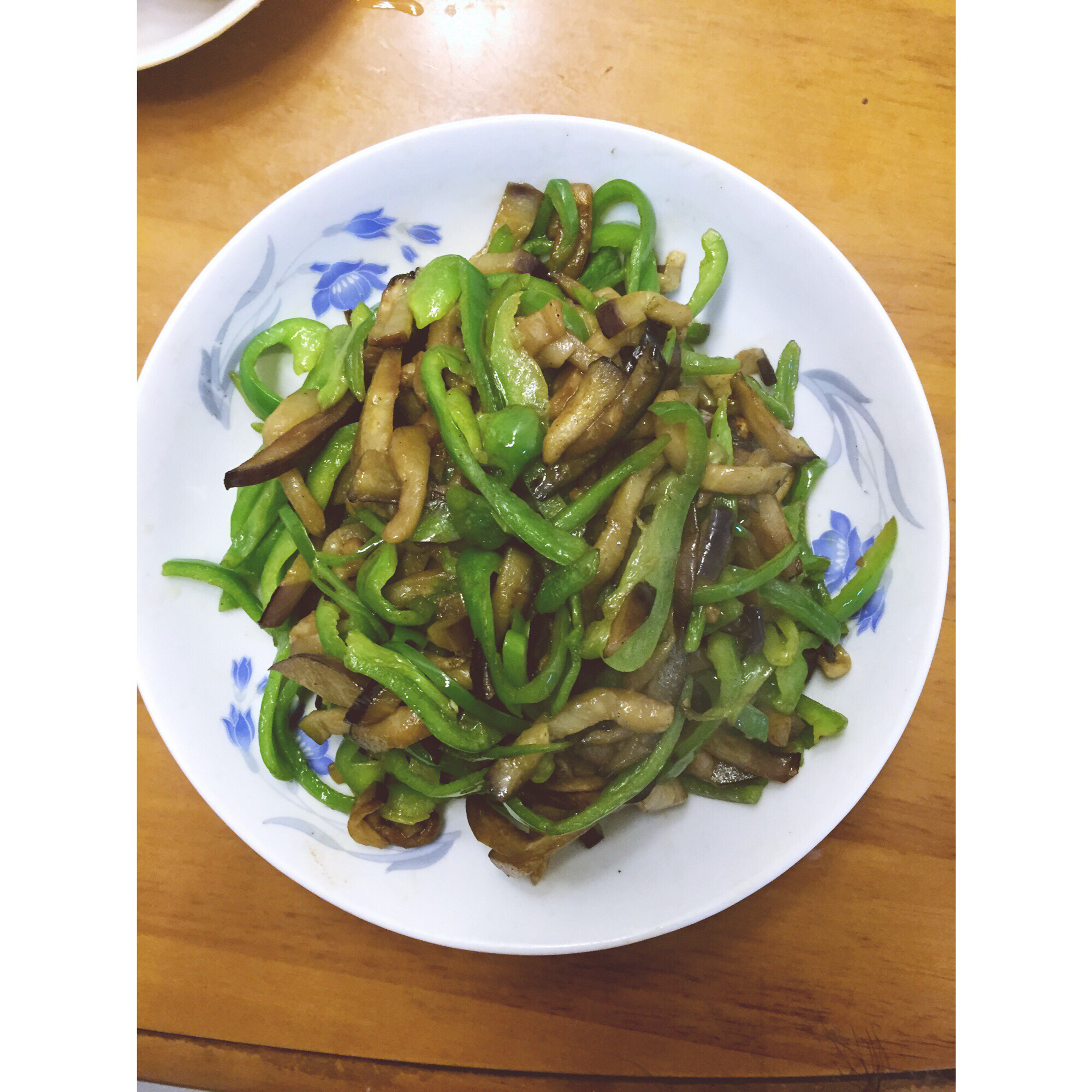 茄子炒辣子