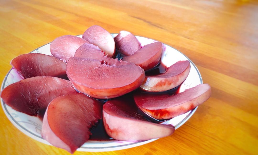 法式红酒炖桃子