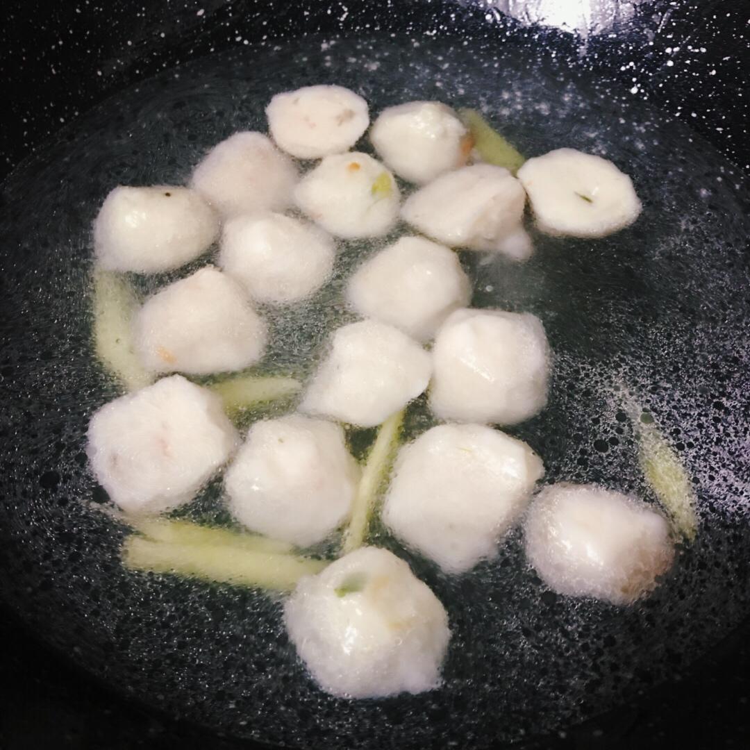 青菜虾丸汤的做法 步骤3