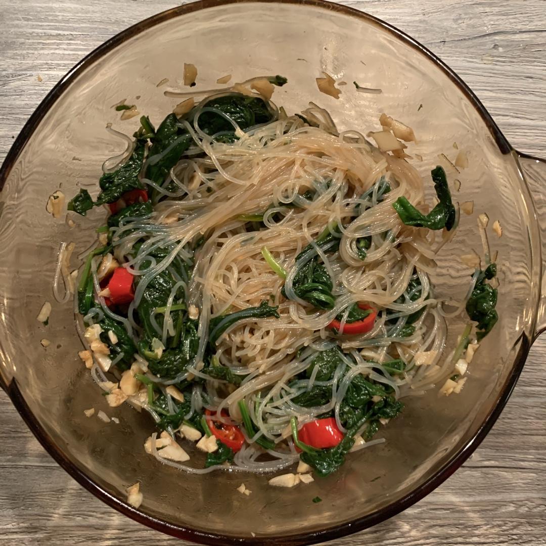 万能凉拌菜料汁（凉拌菠菜粉丝）