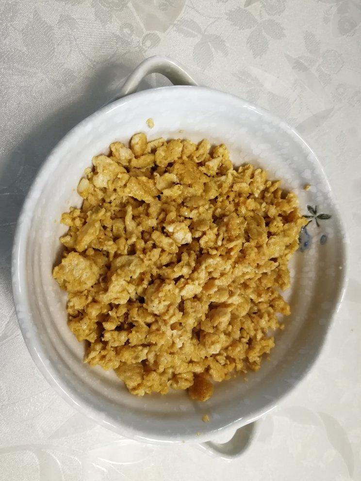 鱼子鸡蛋