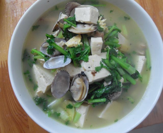 豆腐冬菜鲜蛤汤的做法