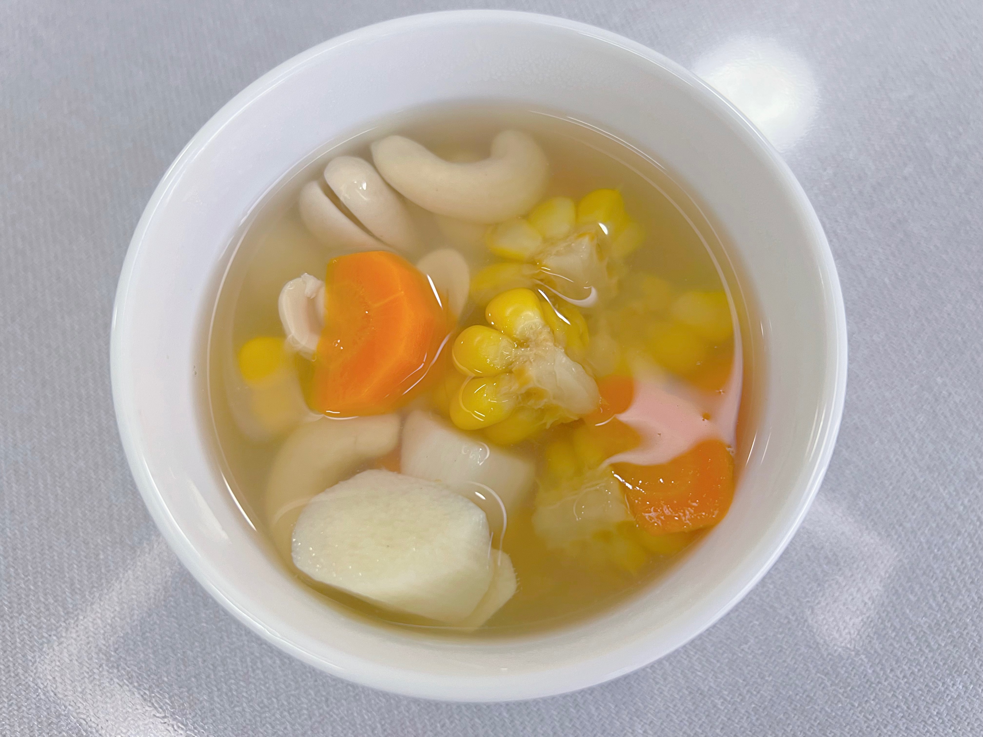 山药玉米养生汤的做法