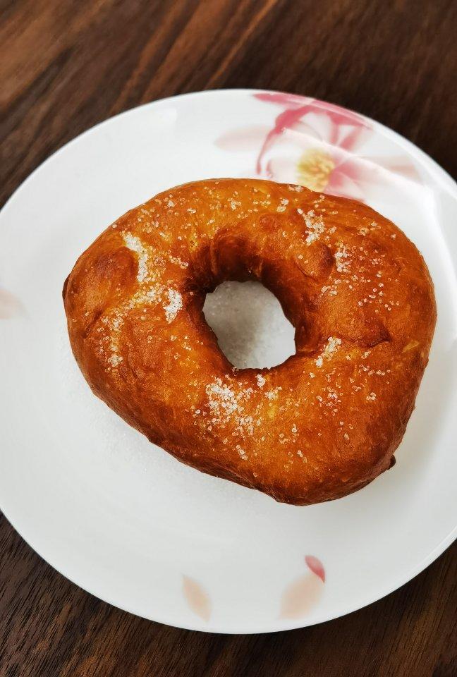🍩超快手一小时低糖无需烤箱的甜甜圈（详细视频）