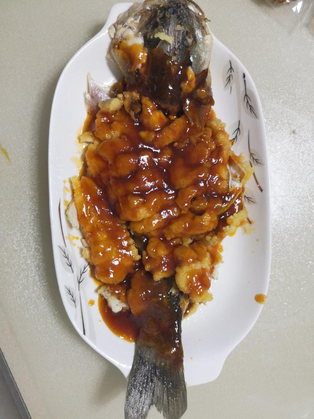 厨师长教大家：“松鼠鱼”的家常做法，酸甜可口