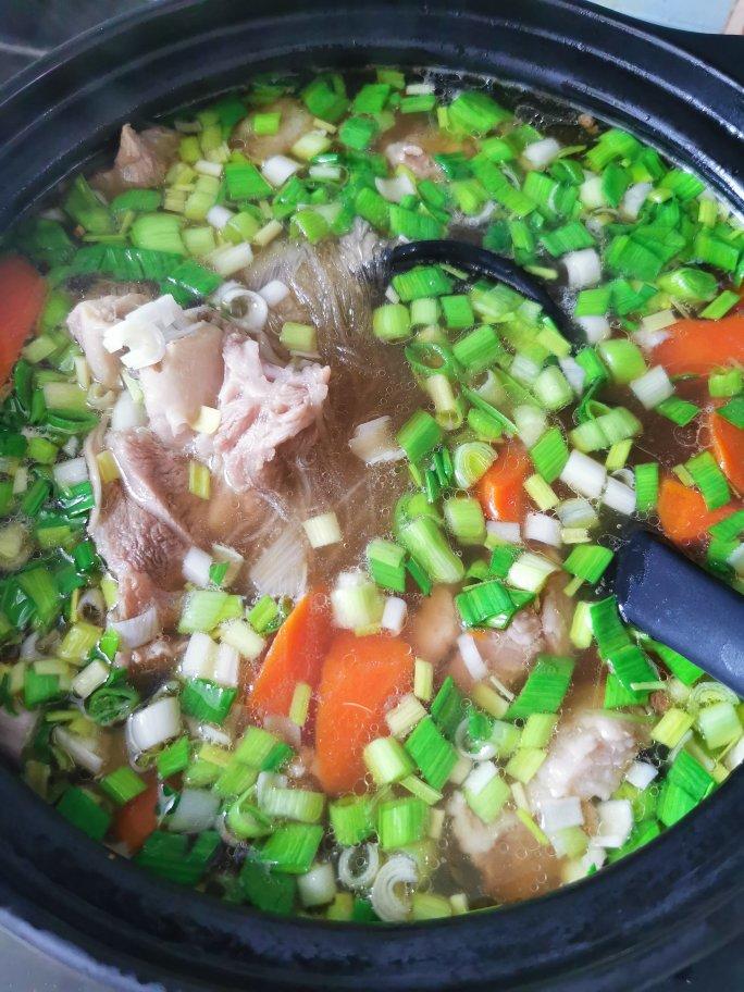 徐州特色粉丝羊肉汤