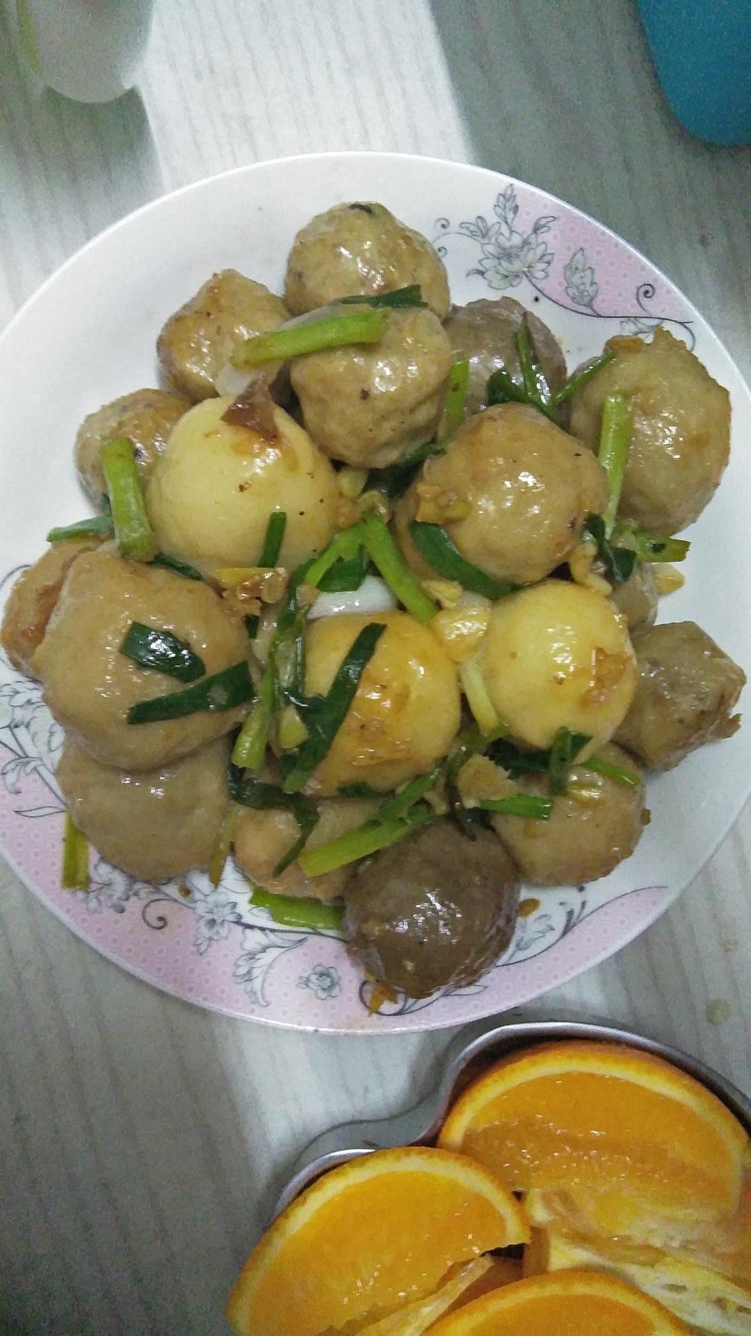 炒丸子