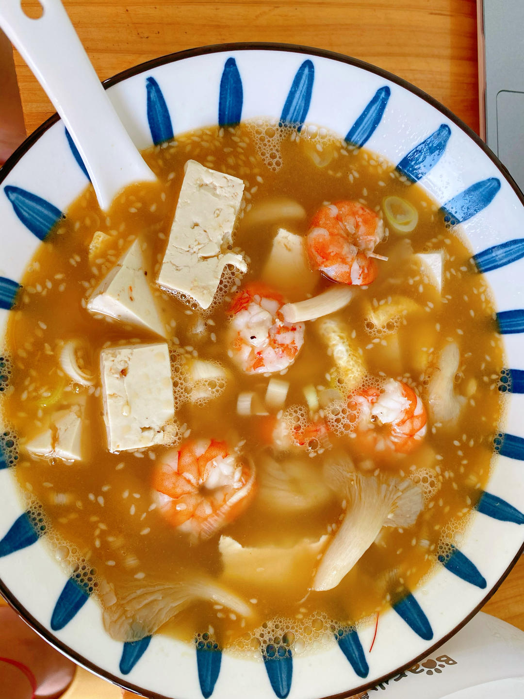 低脂低卡❗️菌菇豆腐鲜虾蛋汤