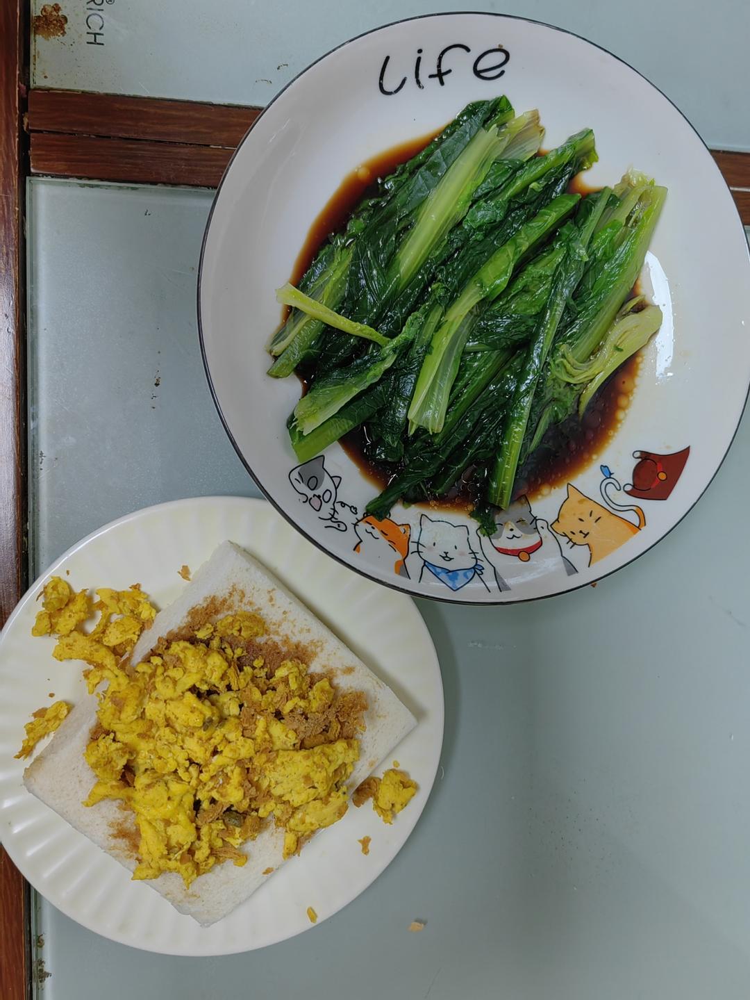 凉拌凤尾+红薯豆浆