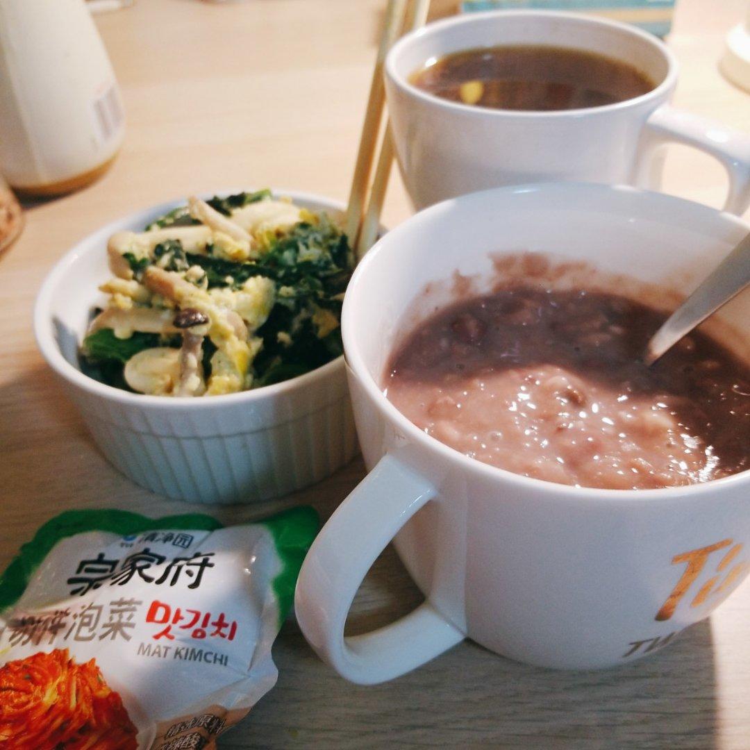 豆浆杂粮粥（别名：回归正轨粥）丨健康·三餐