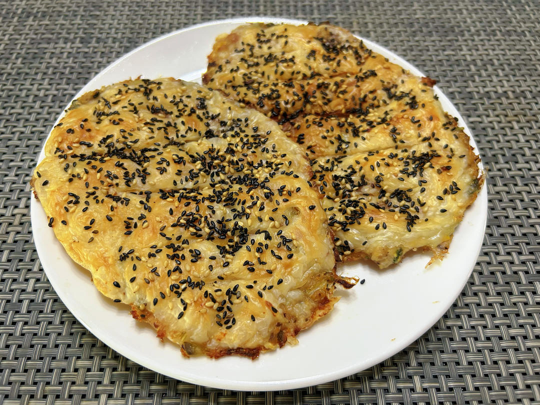 不用和面的快手锅盔，猪肉洋葱锅盔（手抓饼版），酥掉渣超好吃，凉了也不硬