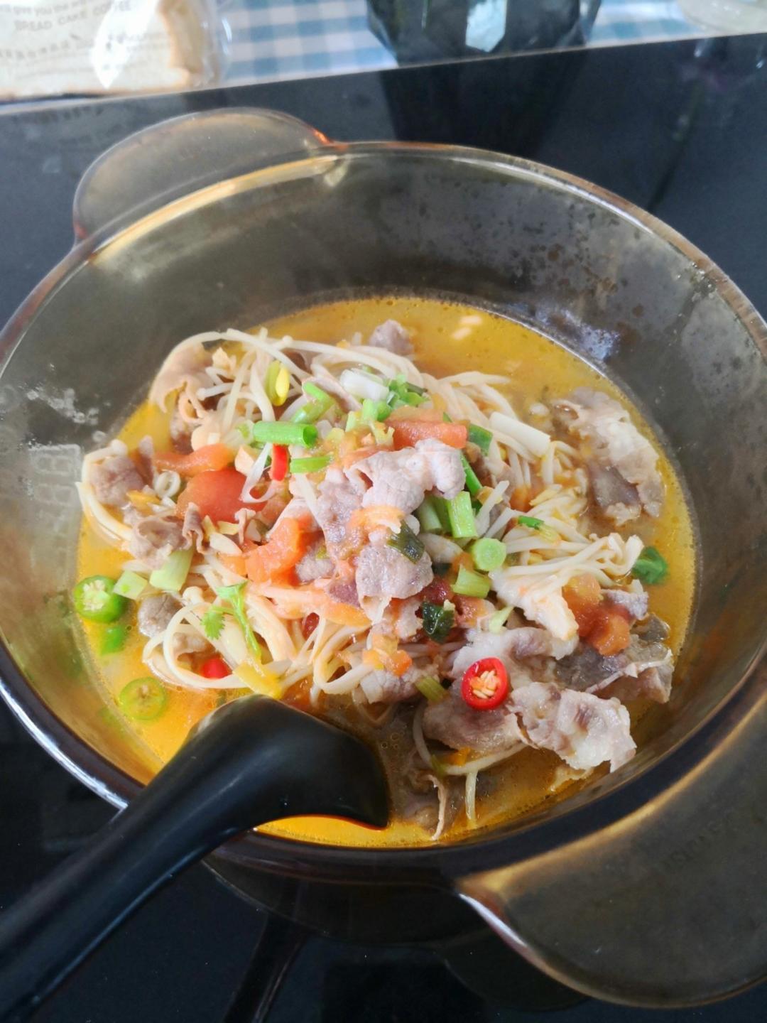 堂妈小厨——酸汤肥牛