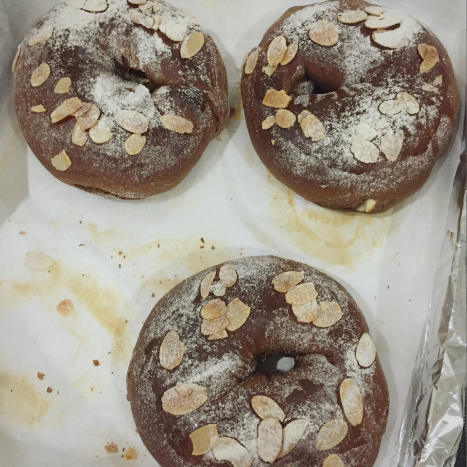 黑麦咖啡牛奶吐司