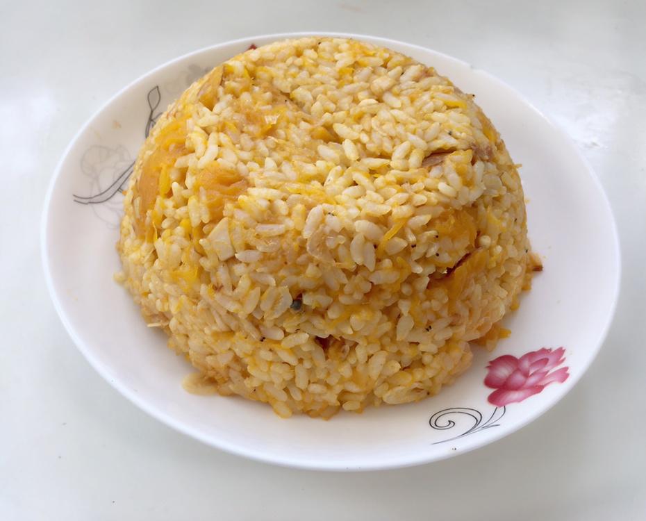 美味到不行的南瓜饭