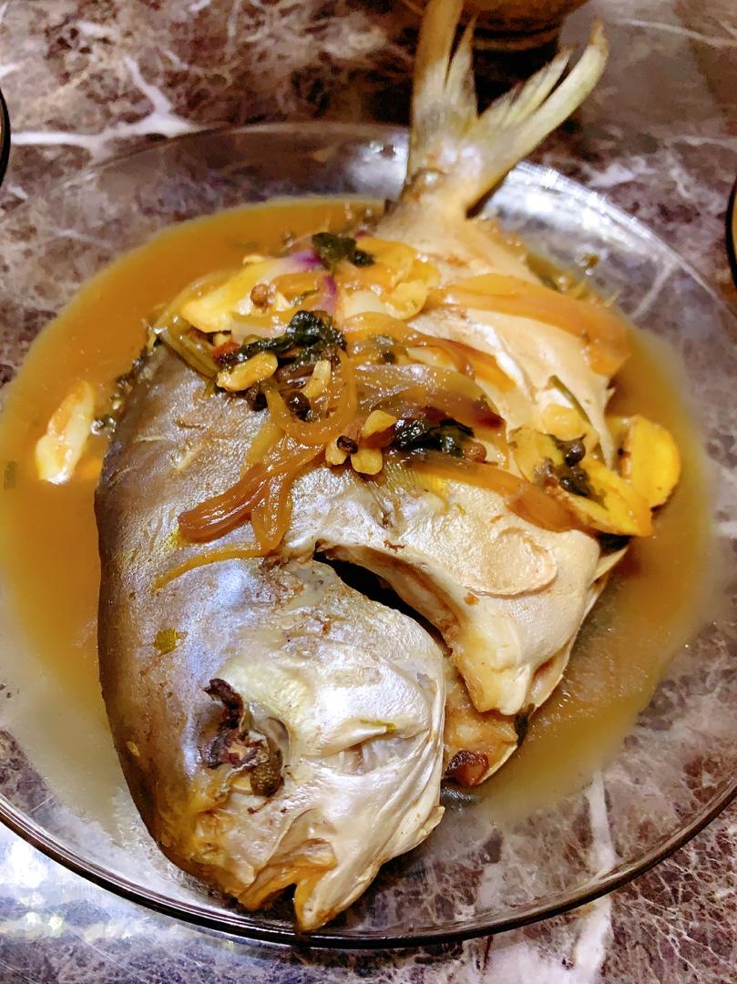 红烧金鲳鱼