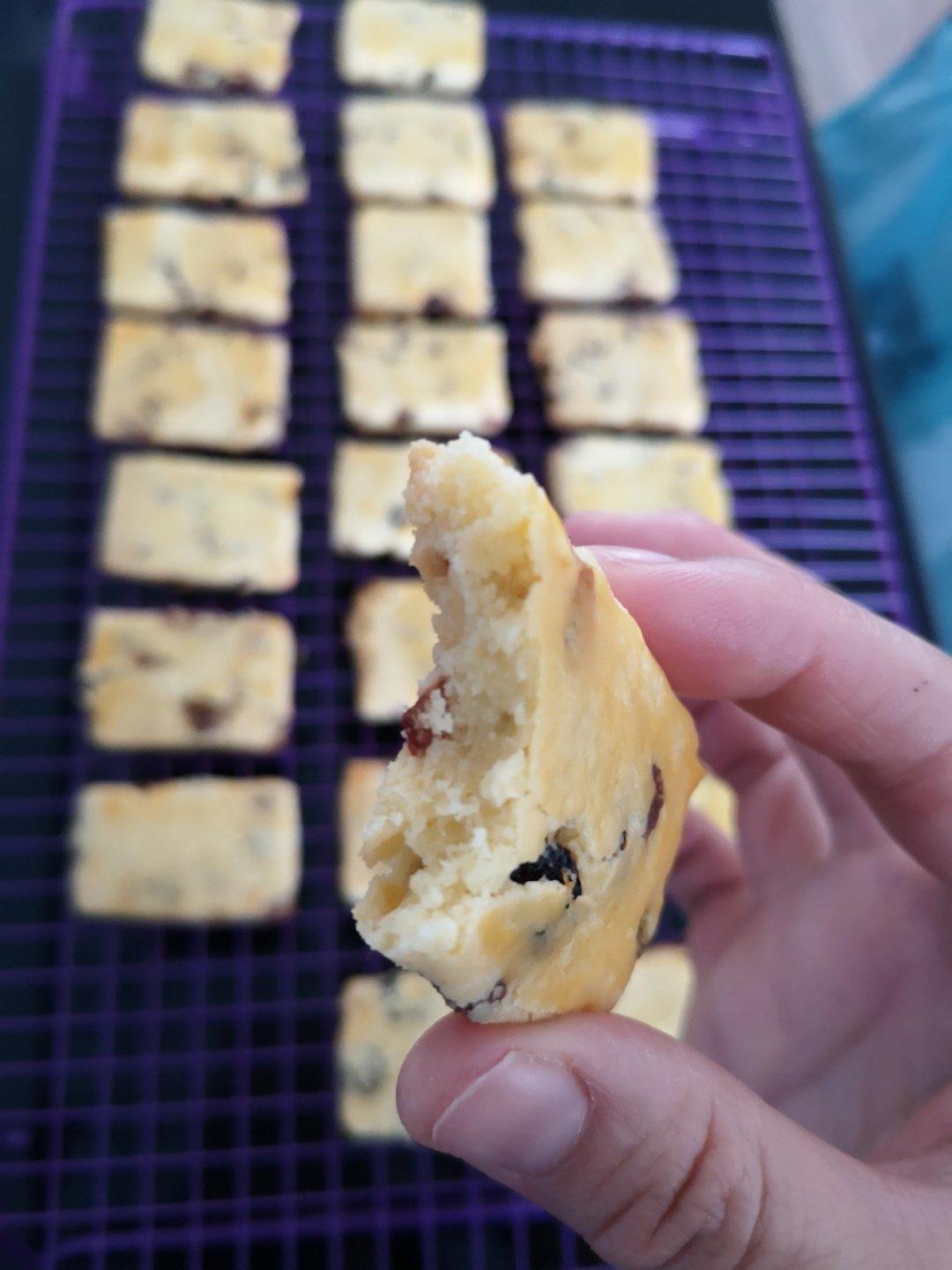 奶香浓郁的提子奶酥-儿时的回忆