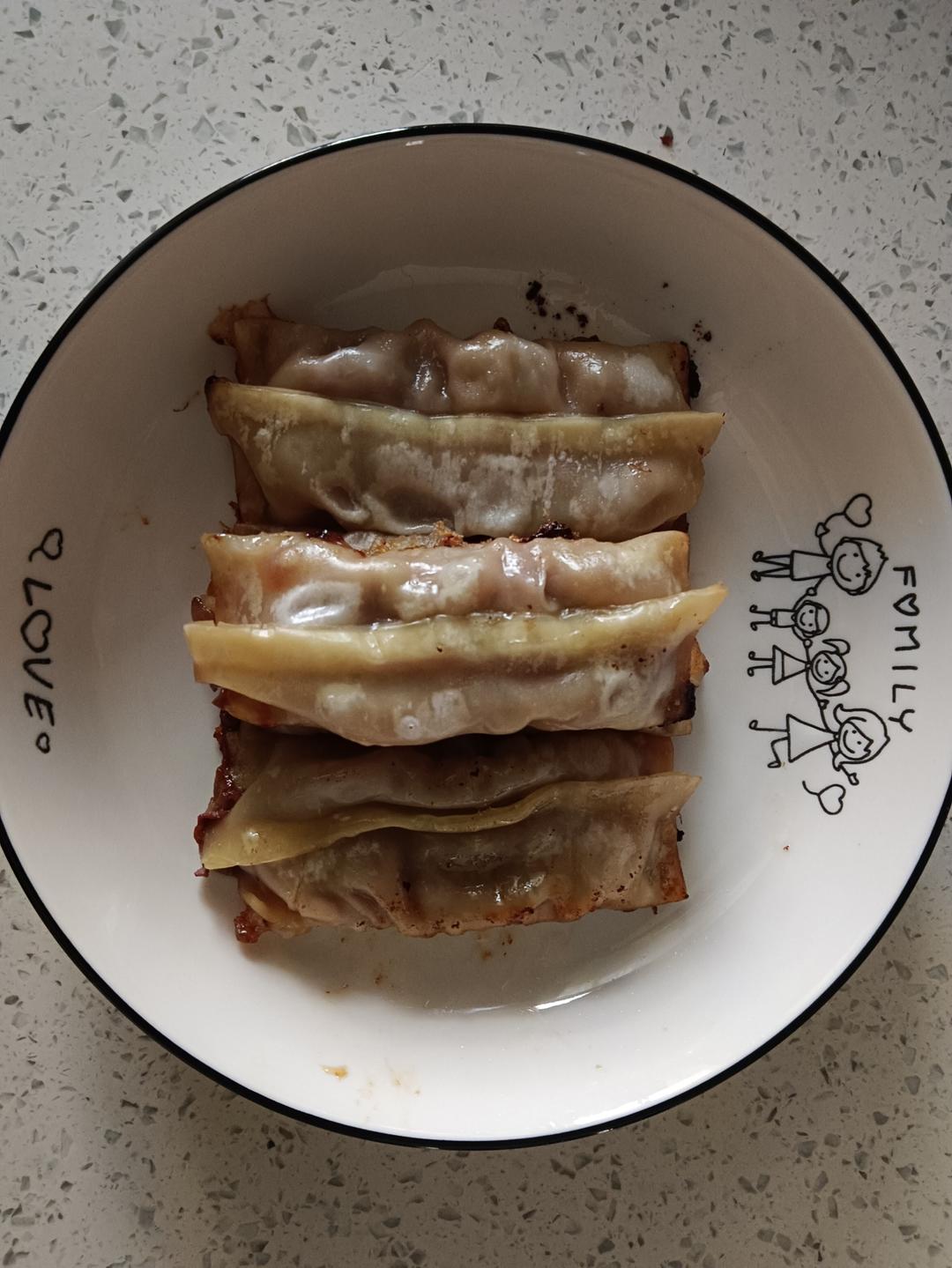 快手锅贴饺
