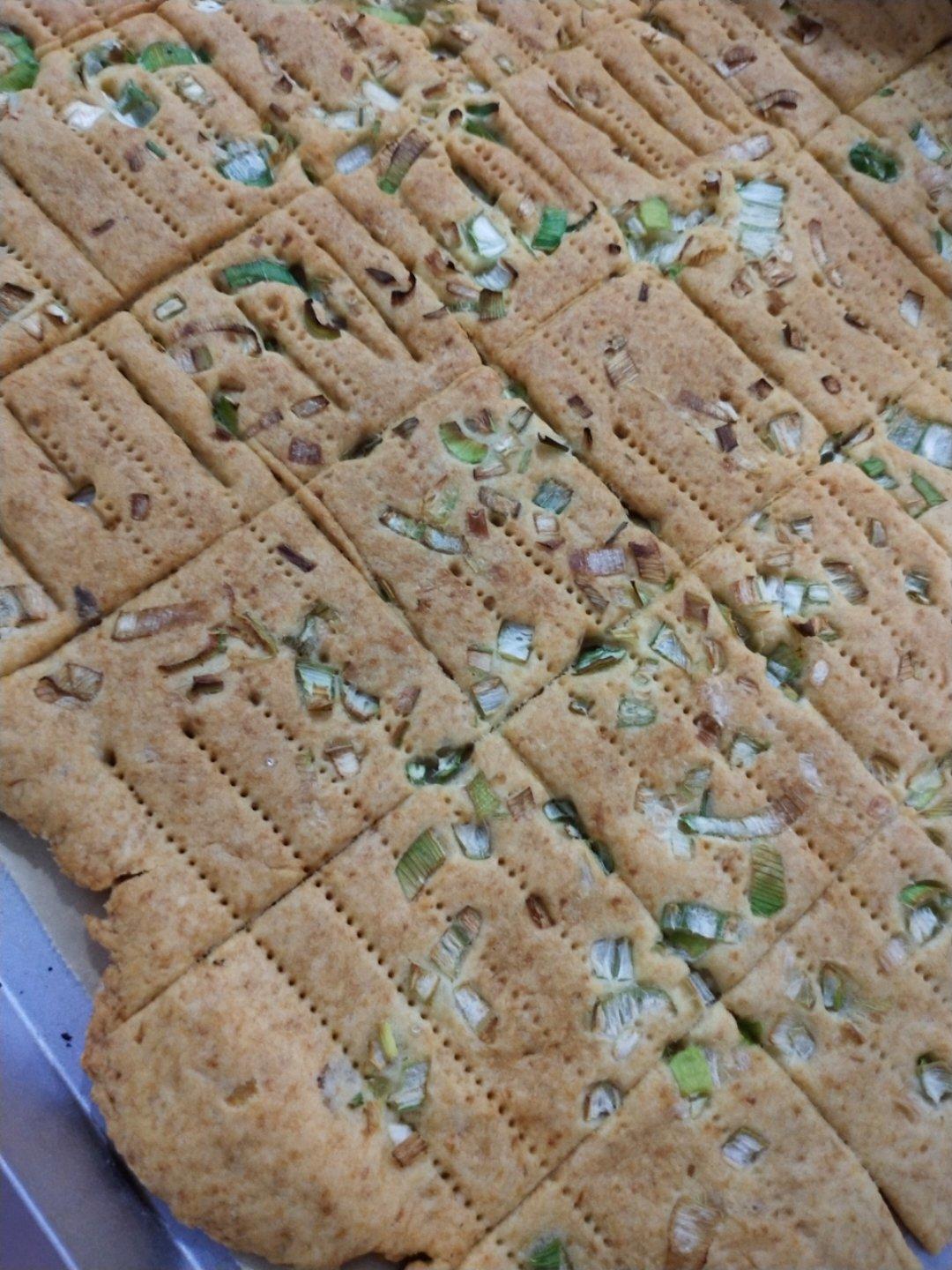 无鸡蛋无黄油的咸味土豆饼干