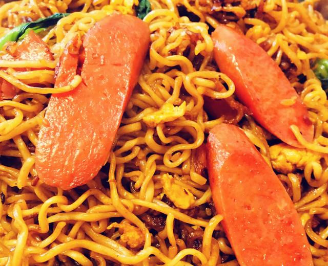 爱心❤️炒方便面🍜的做法