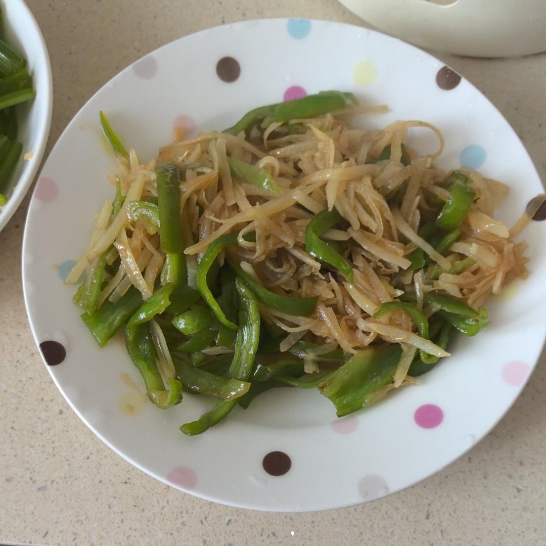 酸辣土豆丝的家常做法 超级下饭