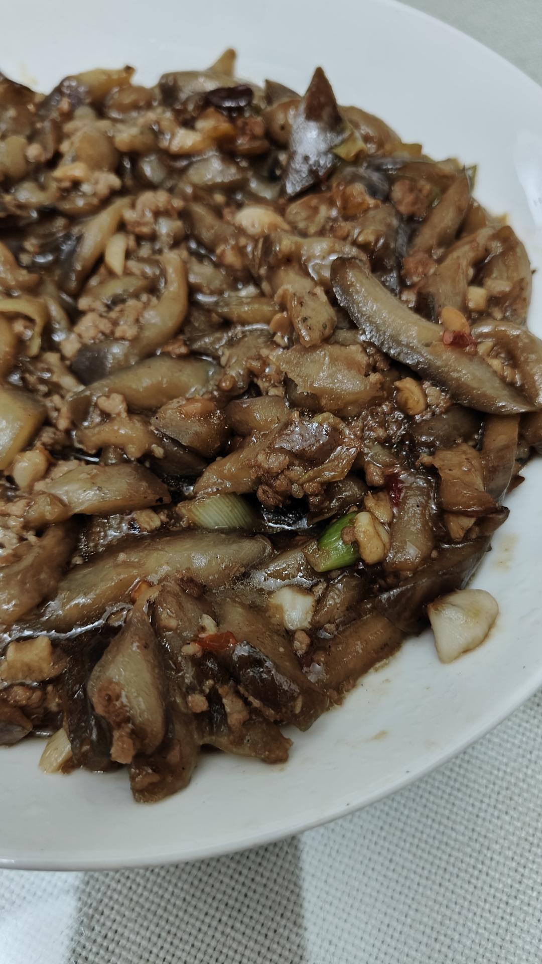 超级下饭酱香味肉末茄子