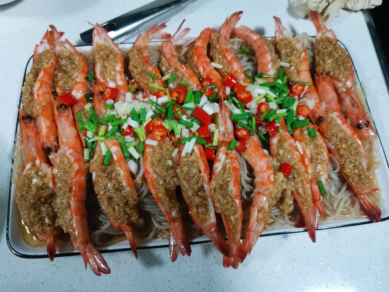 蒜蓉虾，蒜蓉粉丝蒸虾，蒜蓉粉丝开边虾，超详细步骤讲解，味道超好的！