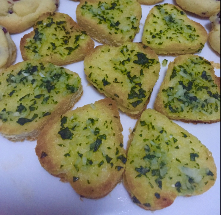 法香蒜蓉芝士烤吐司