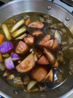 西红柿胡萝卜土豆炖牛肉的做法 步骤6
