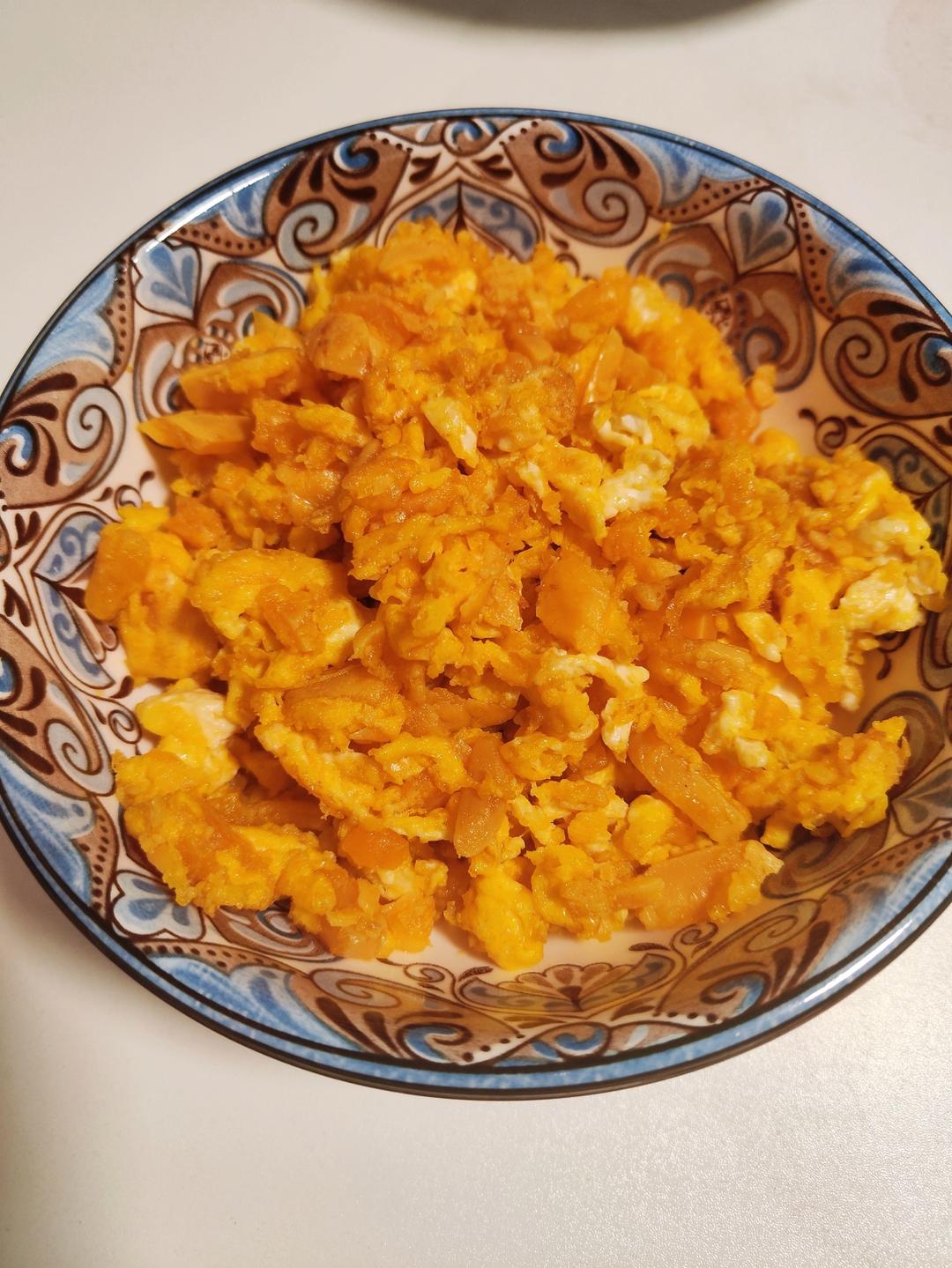 秘制快手咸蛋黄炒蛋