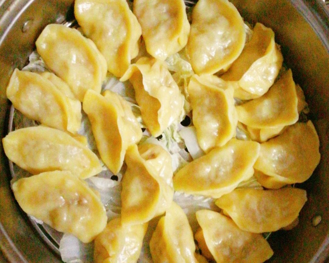 猪肉酸菜馅特色蒸饺