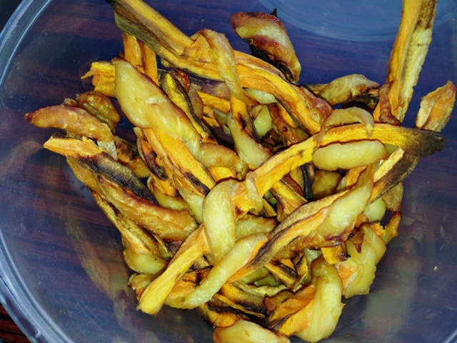 狗狗奖励零食——鸡肉干胡萝卜条