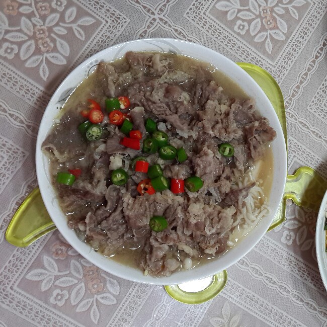 酸汤肥牛