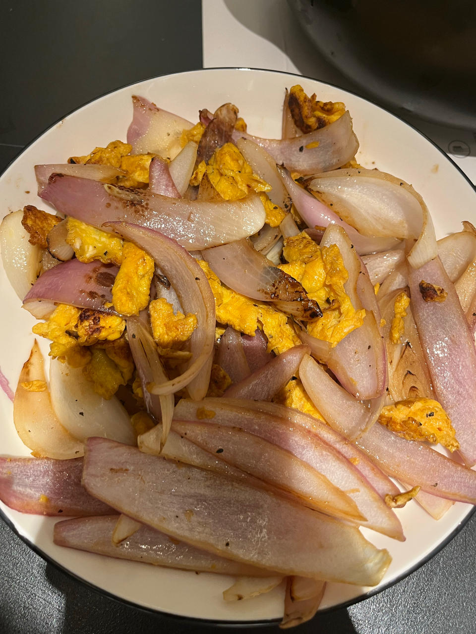 洋葱炒鸡蛋（5分钟快手菜）