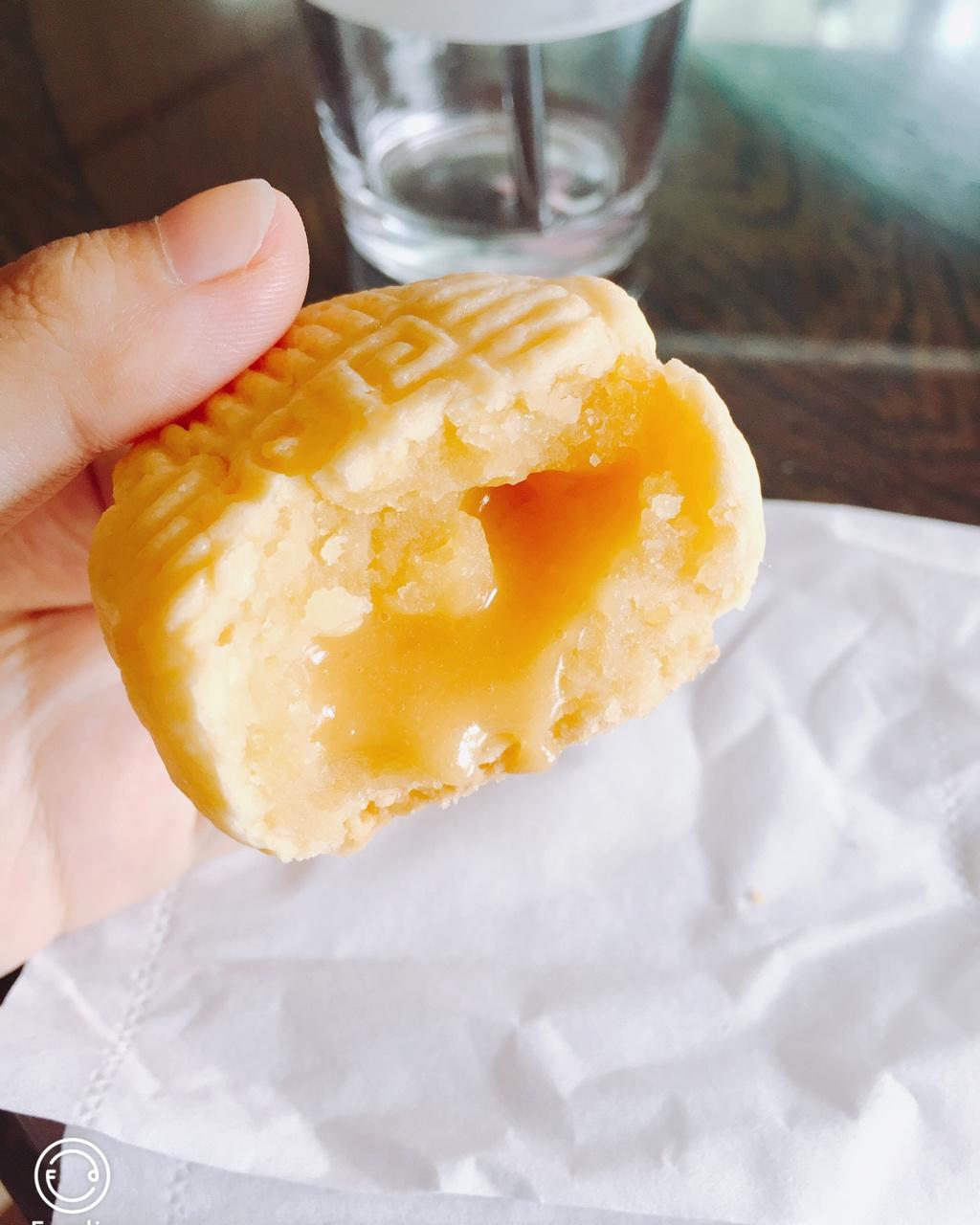 超详细图解版--流心奶黄月饼