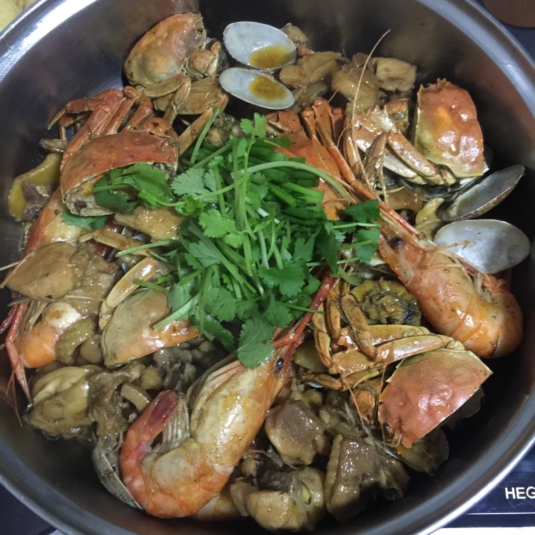 美味鸡煲蟹/鸡焖蟹煲