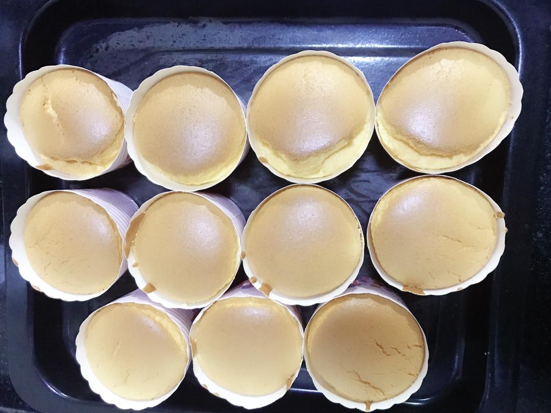 纸杯蛋糕 8寸戚风蛋糕的量