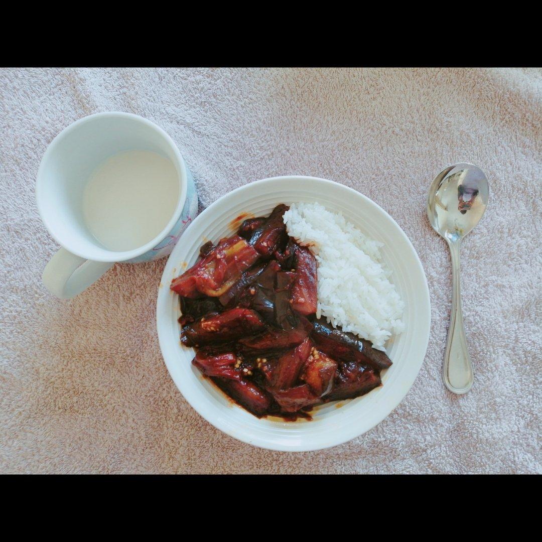 酱烧茄子