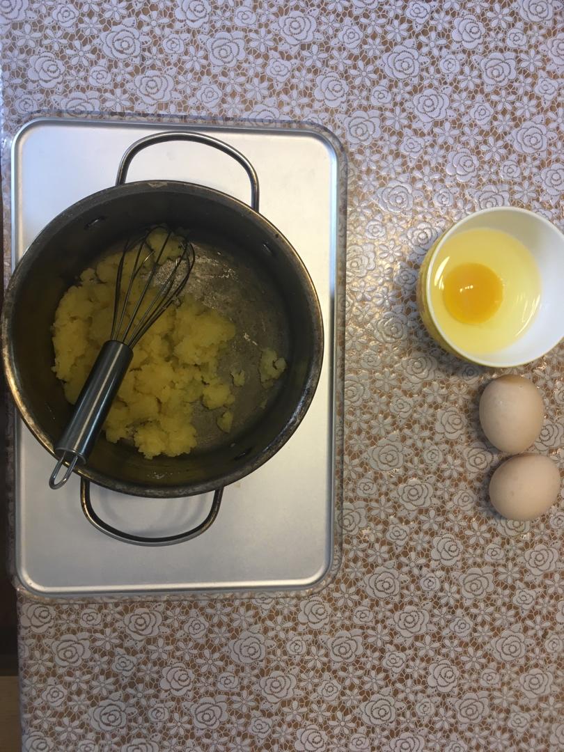 简单易成功的奶油小泡芙做法