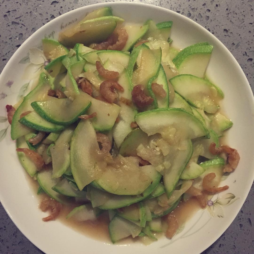 鸡蛋海米炒西葫芦 Dried Shrimp with Zucchini