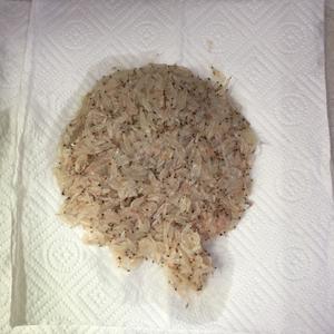 平底锅虾皮粉（简易）的做法 步骤2