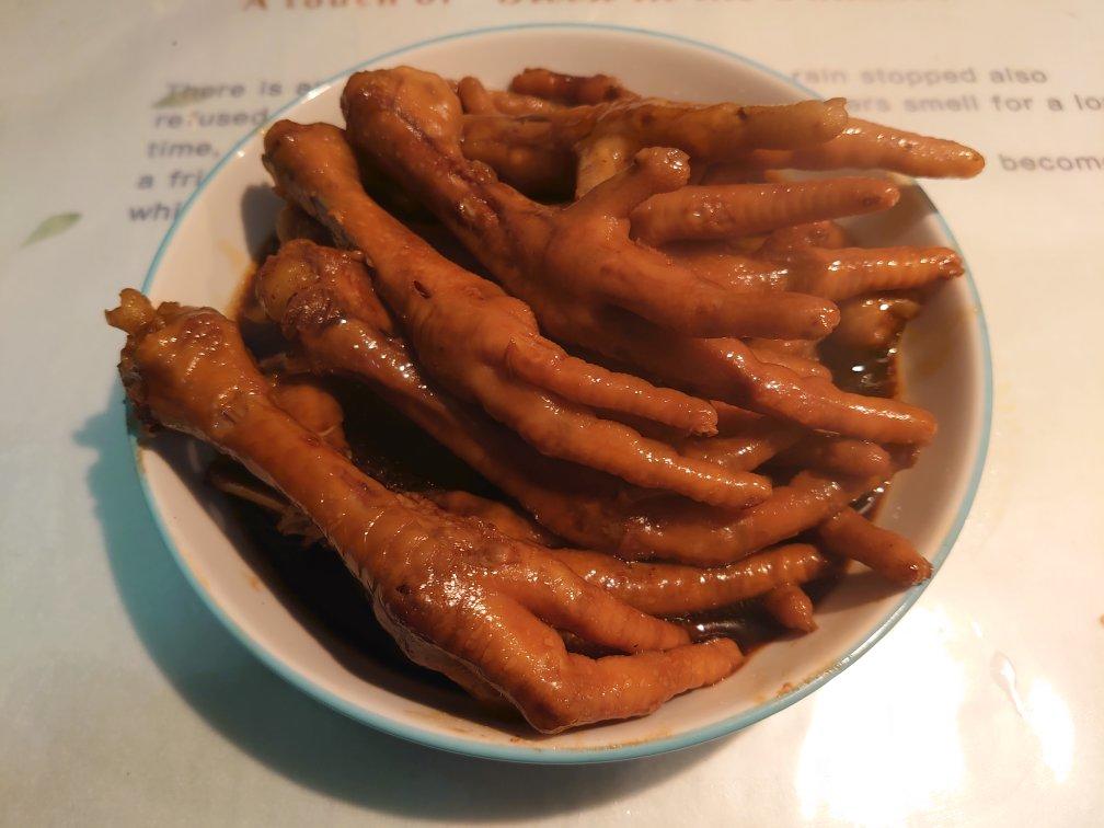 卤鸡爪