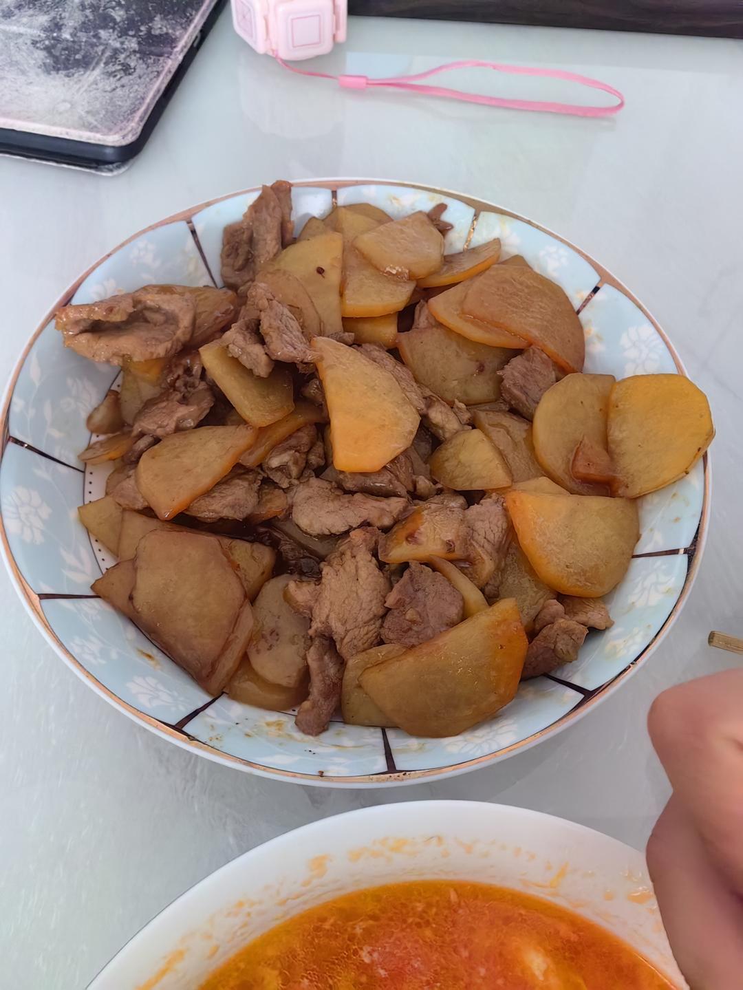土豆片炒肉